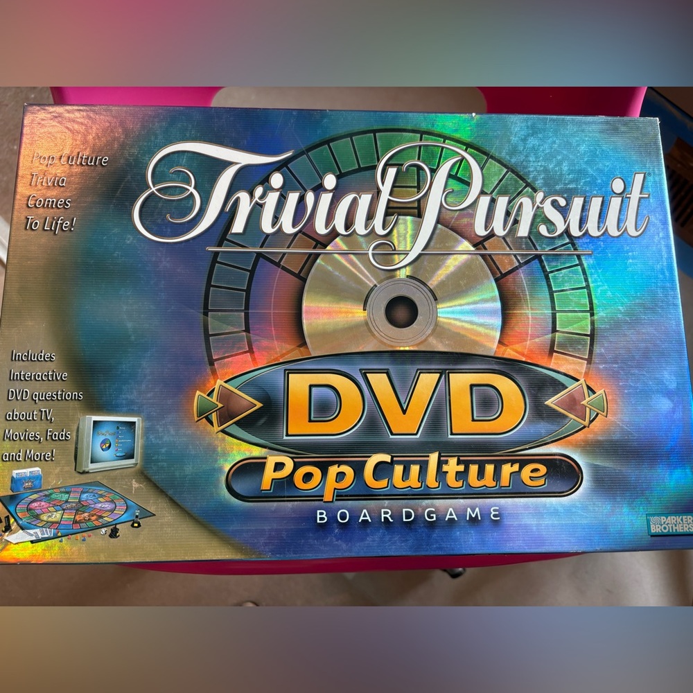 Trivial Pursuit DVD Pop Culture Board Game 2003